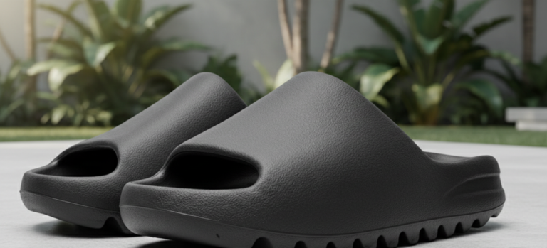 Yeezy Slides Onyx